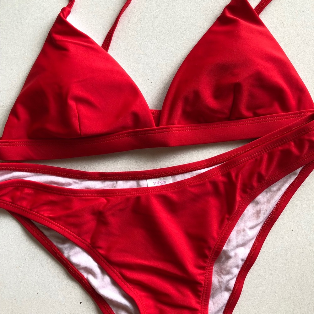 Red Bikini!